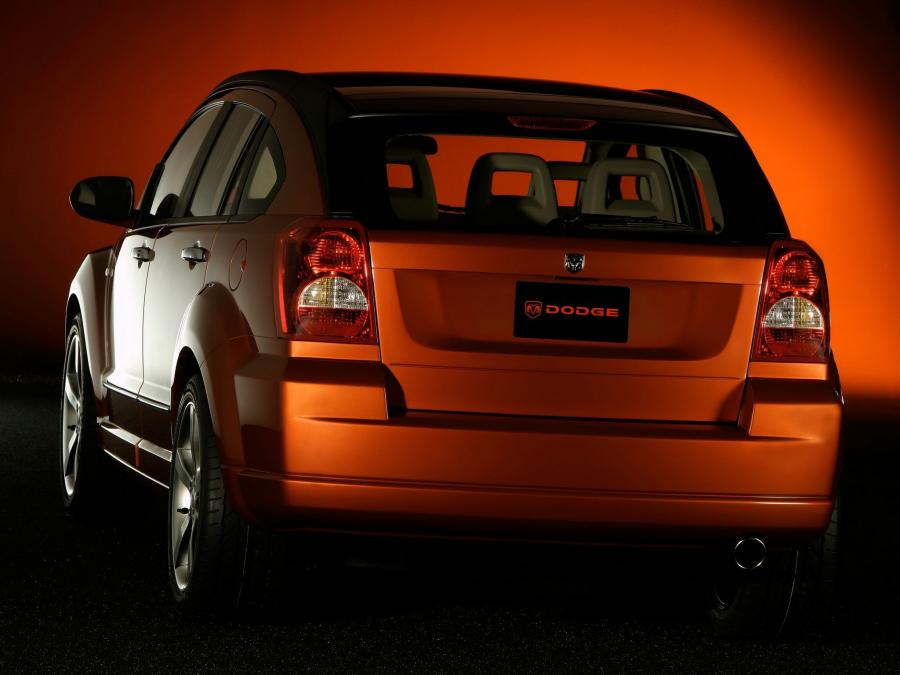  Dodge Caliber Concept 2005 года  (фото 15 из 15)